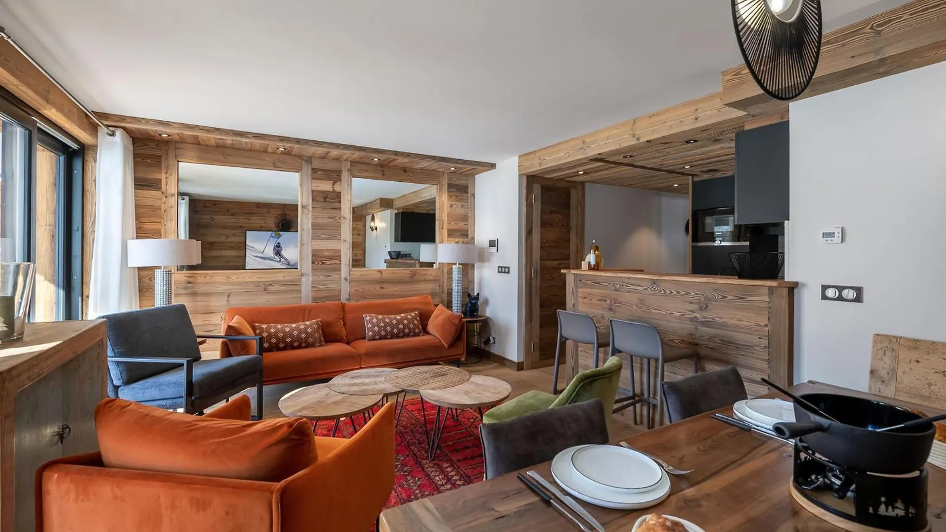 Appartement Cosy A Val D'Isere Avec Acces Direct Ski - Fr-1-844-4 Val-dʼIsère